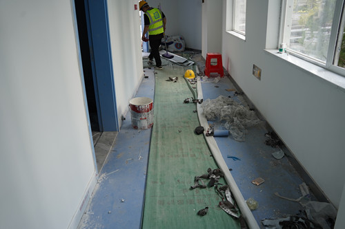 同濟(jì)醫(yī)院-開(kāi)荒保潔