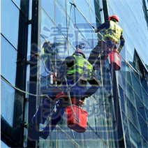 鋁塑板外墻清洗的程序是什么呢，武漢江城清洗公司帶你了解一下